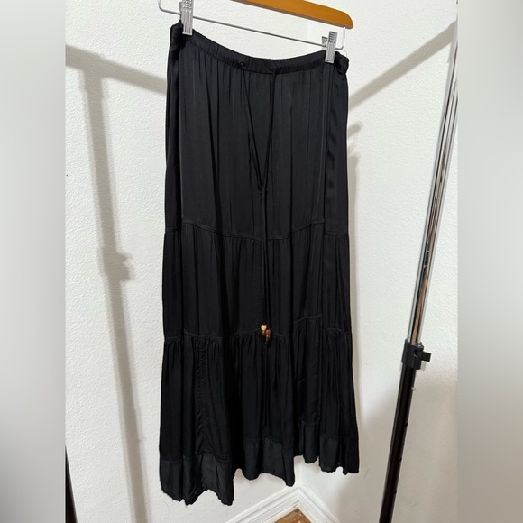 R.G kane Dresses & Skirts - Elegant Black Tiered Maxi Skirt